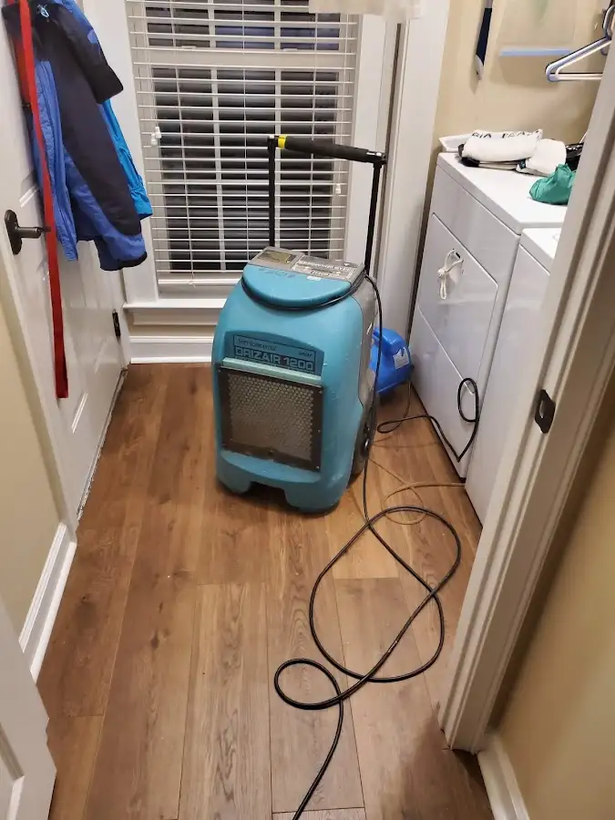 Commercial dehumidifier deployed for Crawl Space Restoration in Birch Bay